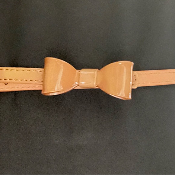 Caramel Pleather Skinny Belt - Picture 3 of 3